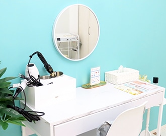 バストアップ・ヒップアップ・ブライダル専門店Laule’a | 店頭の内装イメージ